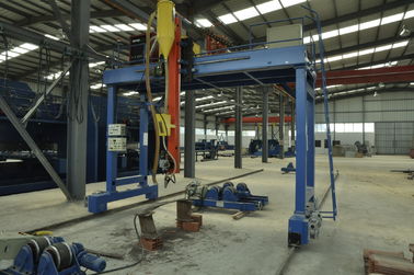 Good price อุปกรณ์ประสิทธิภาพสูง Light Pole Machine, High Mast Gantry เครื่องปั่นสําหรับท่อ / ท่อขนาดใหญ่ ออนไลน์