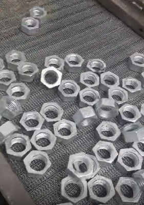 สายการชุบสังกะสี Bolts & Nuts สำหรับอุปกรณ์ชุบสังกะสีแบบจุ่มร้อน