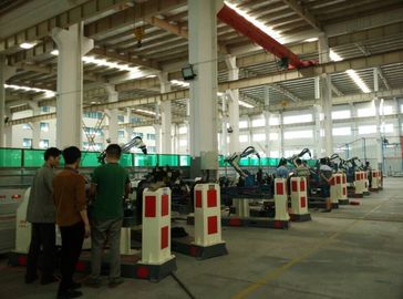 Good price ความเย็นของเครื่องทำน้ำ 9KW หุ่นยนต์เชื่อม / เชื่อมเลเซอร์หุ่นยนต์ ออนไลน์