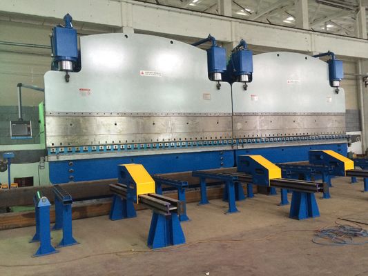 CNC Tandem Hydraulic Press Brake ด้วยกําลังทํางาน 2X1200Ton และความยาวโต๊ะ 2X6250mm สําหรับอายุการใช้งานยาว