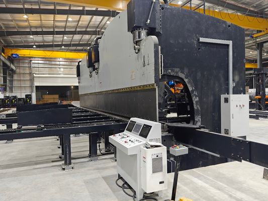 CNC Tandem Hydraulic Press Brake Model 2-WE67k-1200/6250 สําหรับการผลิต เครื่องขนส่งแบบโมโนโปล ทาวเวอร์ทูบัวและม้าสูง