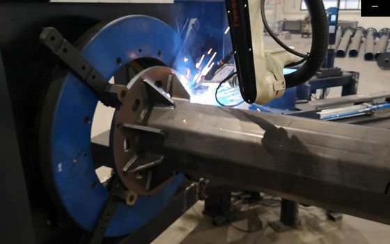 เครื่องเชื่อมแผ่นฐานหุ่นยนต์ รุ่น RW-120/300