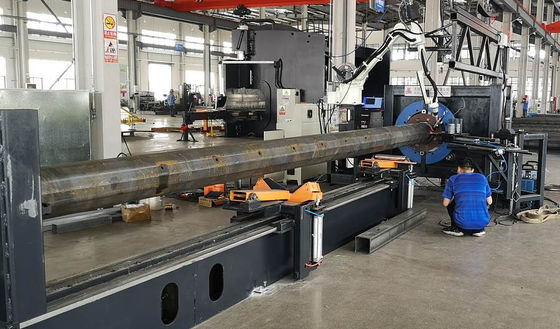 เครื่องเชื่อมแผ่นฐานหุ่นยนต์ รุ่น RW-120/300