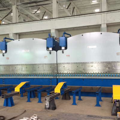 CNC Tandem Hydraulic Press Brake ด้วยกําลังทํางาน 2X1200Ton และความยาวโต๊ะ 2X6250mm สําหรับอายุการใช้งานยาว