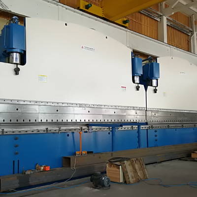CNC Tandem Hydraulic Press Brake Model 2-WE67k-1200/6250 สําหรับการผลิต เครื่องขนส่งแบบโมโนโปล ทาวเวอร์ทูบัวและม้าสูง