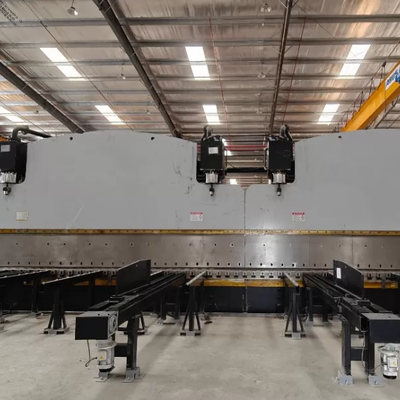 Heavy Duty 2 × 650Ton 7M CNC Tandem Press Brake สำหรับการผลิตเสาไฟเรียวยาวและแปดเหลี่ยม