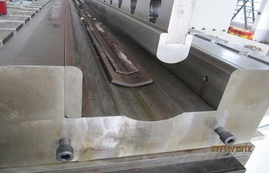 DELEM DA53T การควบคุม 650Ton อัตโนมัติขนาดใหญ่ CNC เครื่องบดเบรค