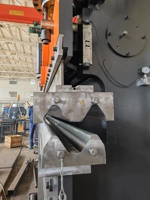 ราคาดี Professional 5mm/s Bending Speed Press Brake Bending Machine for Precise Bending 3260*1500*2250 ออนไลน์